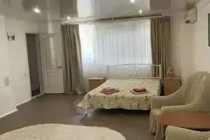 Комната, Алушта
