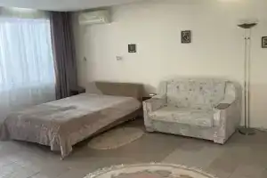 Комната, Алушта