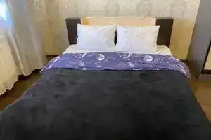 Двухкомнатная квартира, Маркова