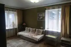 Однокомнатная квартира, Домбай