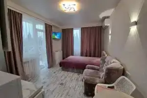 Студия, Севастополь