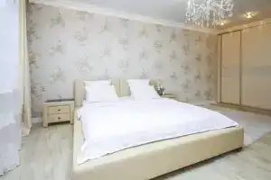 Трехкомнатная квартира, Сургут