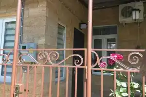 Двухкомнатная квартира, Евпатория