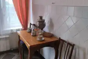Двухкомнатная квартира, Бор