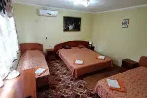 Комната, Лоо