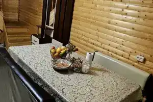 Трехэтажный коттедж, Домбай