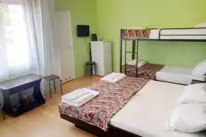 Комната, Вардане