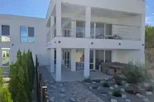 Двухэтажный коттедж, Верхняя Кутузовка