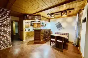 Двухкомнатная квартира, Домбай