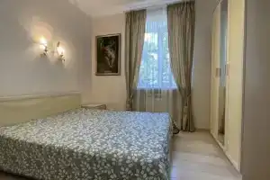 Двухкомнатная квартира, Ялта