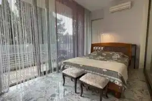 Двухкомнатная квартира, Ялта