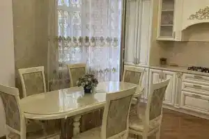 Трехкомнатная квартира, Ессентуки