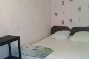 Комната, Лоо