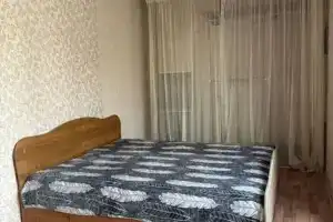 Трехкомнатная квартира, Чайковский