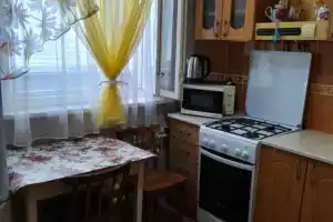 Однокомнатная квартира, Яровое
