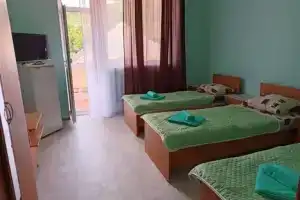 Комната, Якорная Щель