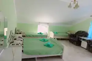 Комната, Якорная Щель