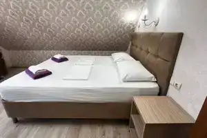 Студия, Адлер
