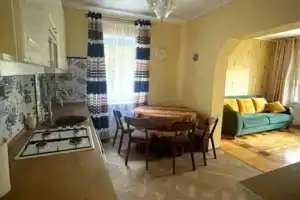 Четырехкомнатная квартира, Светлогорск