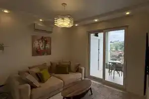 Трехкомнатная квартира, Сочи