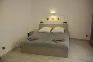 Студия, Шепси