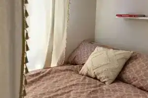 Студия, Адлер