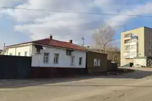 Одноэтажный коттедж, Лиски