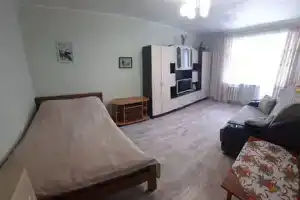 Однокомнатная квартира, Углич