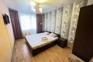 Трехкомнатная квартира, Тула