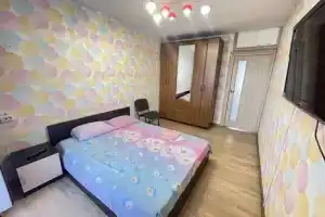 Трехкомнатная квартира, Тула