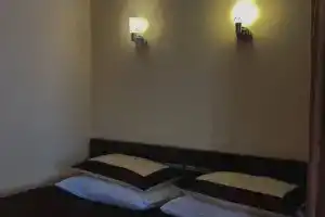 Студия, Брест