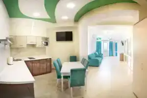 Трехкомнатная квартира, Ялта