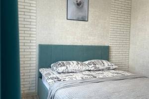 Трехкомнатная квартира, Курган