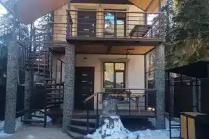 Двухкомнатная квартира, Архыз