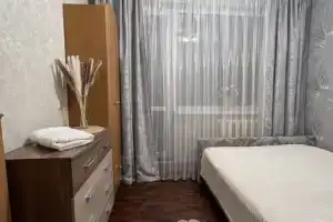 Двухкомнатная квартира, Айхал
