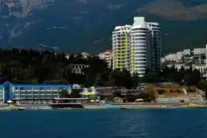 Студия, Ялта