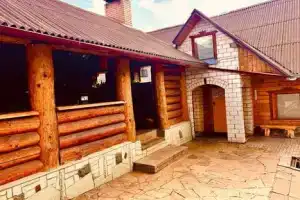 Двухэтажный коттедж