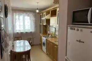 Трехкомнатная квартира, Чайковский