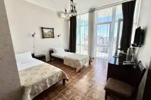Комната, Алушта