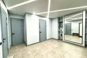 Трехкомнатная квартира, Казань