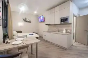 Студия, Москва
