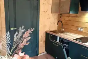 Коттедж, Сбоево