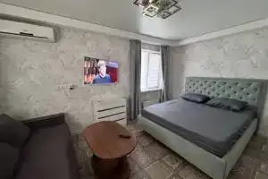 Студия, Горловка