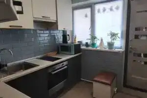 Однокомнатная квартира, Форос