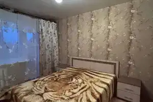 Двухкомнатная квартира, Хойники