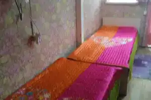 Комната, Якорная Щель