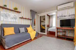 Двухкомнатная квартира, Москва