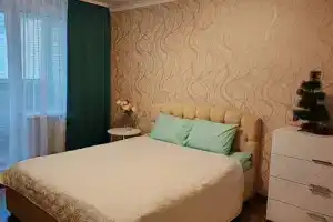 Однокомнатная квартира, Гайва