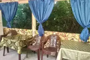 Комната, Якорная Щель