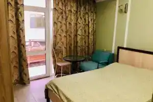 Комната, Лоо